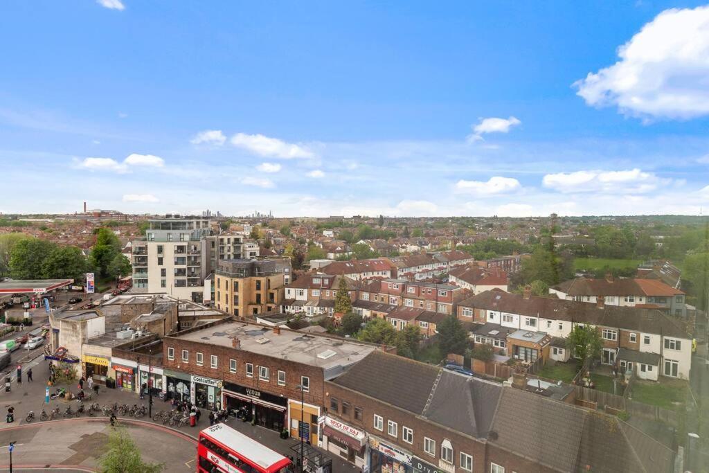 New Apartment 20 Mins From Waterloo London Bp36 מראה חיצוני תמונה